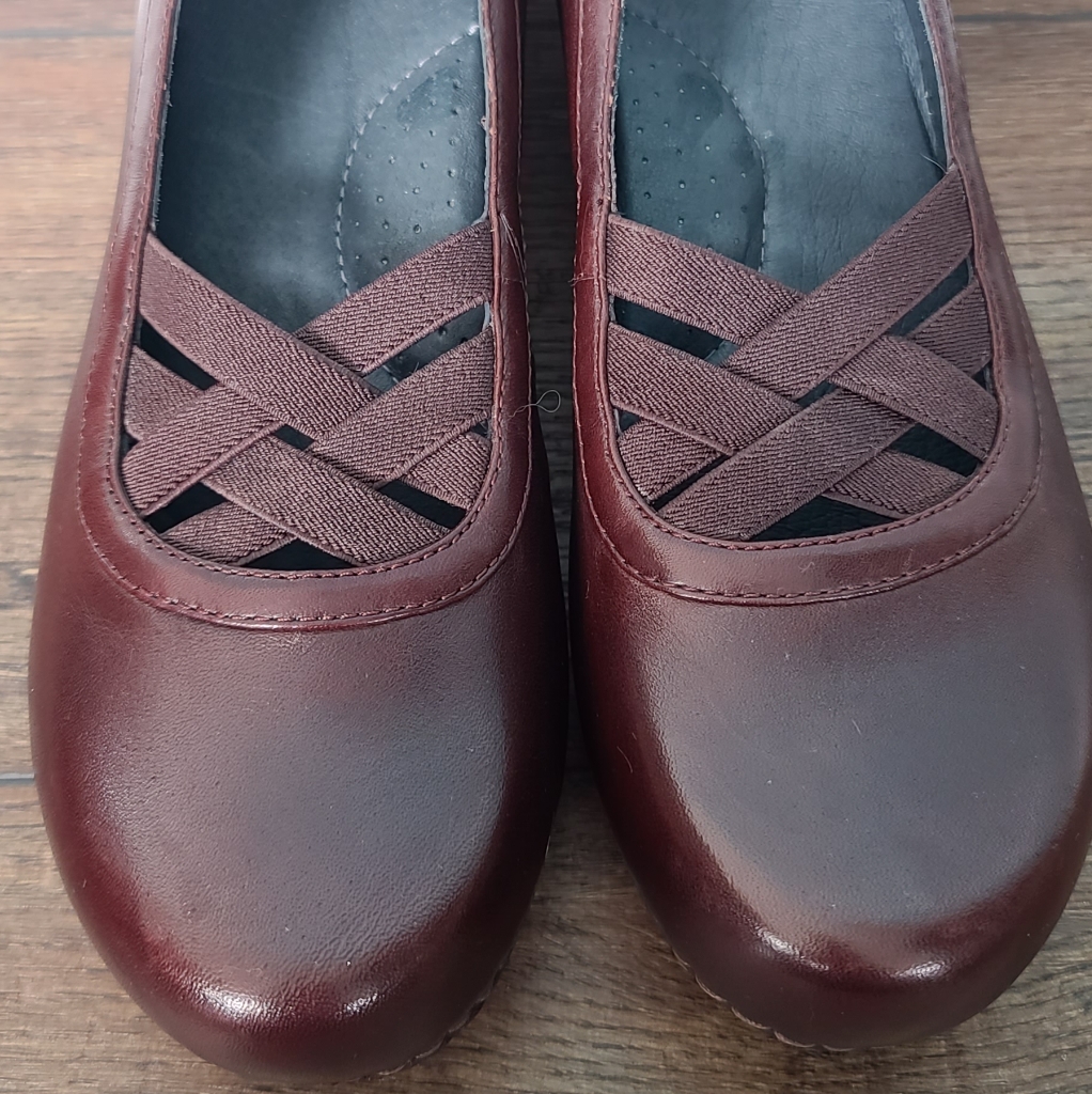 Brand New Danskos Size 38